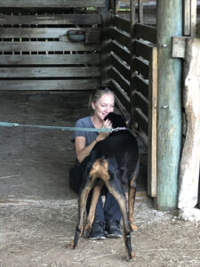 Alaqua Laurie Hood in the Bahamas with Riley