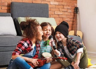 Beat the Heat: Fun Musical Activities for Summer Break children singing