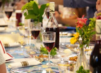 Sea Shul Ushers in New Beginnings and Readies for Hanukkah Traditions Sea Shul table