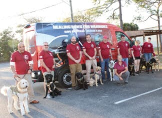 Saving Lives at Both Ends of the Leash Healing Paws for Warriors Inc Training Class Group Photo