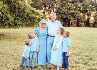 Mary Anne Windes for County Commissioner, District 5 Mary Anne Windes with Grandchildren