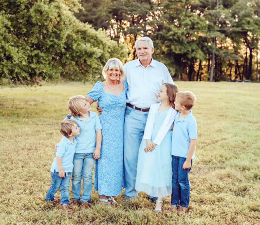 Mary Anne Windes with Grandchildren