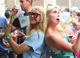 Sandestin Wine Fest ladies 1