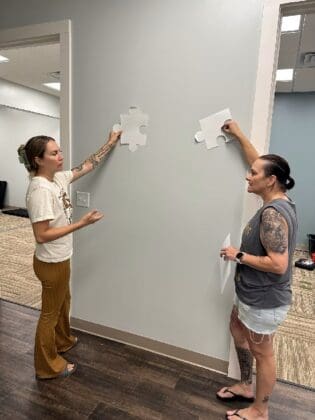 0c3f2f 4e1eb1855d4540e081dcd2a41e7ec9aa~mv2.jpg