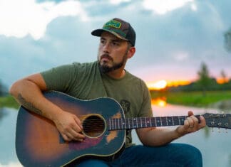 Lyrics and Music Meet Sand and Sun at the Inaugural Destin Songwriter Festival Justin Holmes (1)