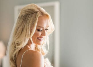 Where Floral Dreams Become Art Couture 1 Sneak Peek Erin+Trevor Wedding 015